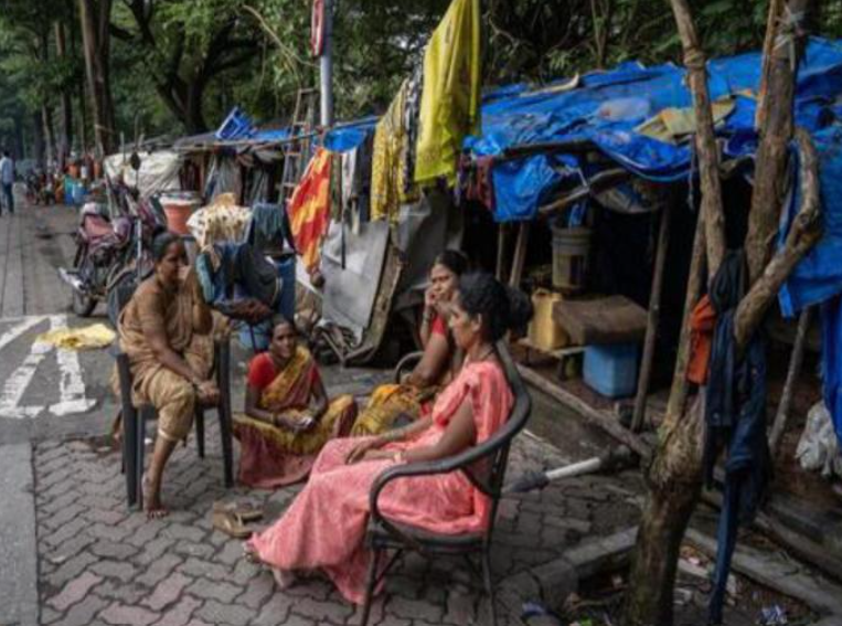 पगार मिळतो ना, मग कर्तव्य पार पाडा: कोर्ट